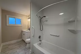 312 Illinois St, Park Forest, IL 60466 - Photo 12