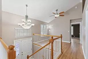 1387 New Haven Dr, Cary, IL 60013 - Photo 4