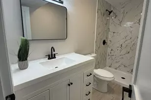 12613 S Bishop St, Calumet Park, IL 60827 - Photo 16