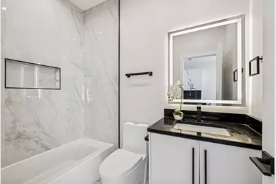 1355 N Western Avenue #2A, Chicago, IL 60622 - Photo 12