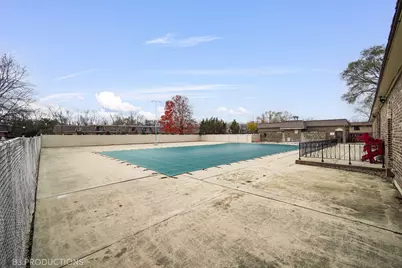 5 Cour Caravelle, Palos Hills, IL 60465 - Photo 22