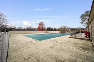 5 Cour Caravelle, Palos Hills, IL 60465 - Photo 22