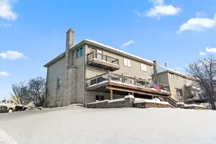 8942 Birch Ln, Hickory Hills, IL 60457 - Photo 30