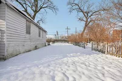 4338 S Shields Avenue, Chicago, IL 60609 - Photo 2
