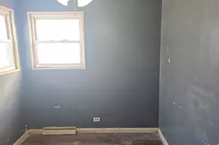 12343 S Lincoln St, Calumet Park, IL 60827 - Photo 14