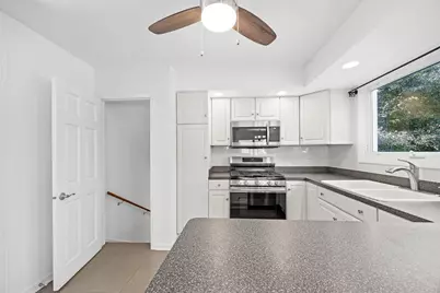916 Grant Street, Downers Grove, IL 60515 - Photo 14