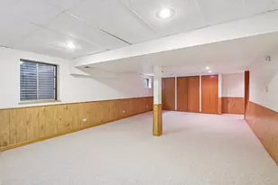 690 Dunhill Dr, Buffalo Grove, IL 60089 - Photo 36