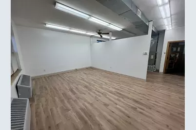 519 Franklin Street #201, Morris, IL 60450 - Photo 4