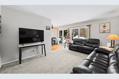 652 Mallard Court #C1, Bartlett, IL 60103 - Photo 4