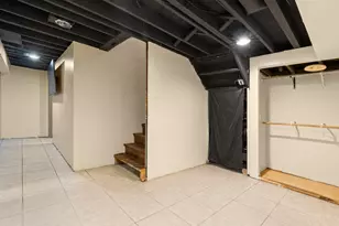 671 Cedarwood Ct, Wheeling, IL 60090 - Photo 22