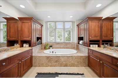 1035 Meadow Road, Glencoe, IL 60022 - Photo 20