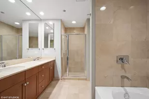 130 N Garland Ct, Chicago, IL 60602 - Photo 10