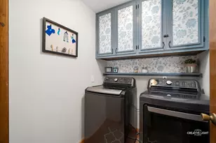 742 N Glenwood Pl, Aurora, IL 60506 - Photo 10
