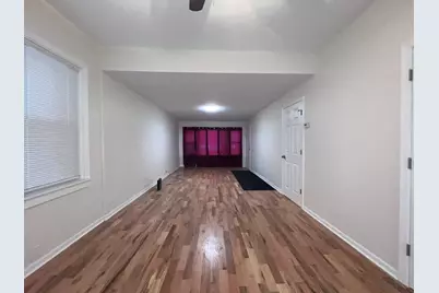 8919 S Muskegon Avenue #1F, Chicago, IL 60617 - Photo 6