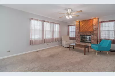 164 Forestview Court, Aurora, IL 60502 - Photo 12