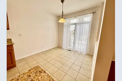 1829 N Crenshaw Circle, Vernon Hills, IL 60061 - Photo 10