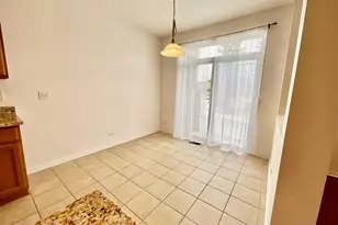 1829 N Crenshaw Circle, Vernon Hills, IL 60061 - Photo 10