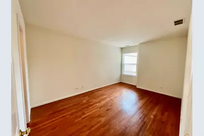 1829 N Crenshaw Circle, Vernon Hills, IL 60061 - Photo 24