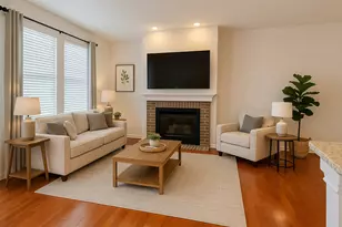 1829 N Crenshaw Circle, Vernon Hills, IL 60061 - Photo 4