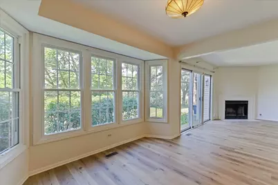 309 E Theodore Lane, Itasca, IL 60143 - Photo 4