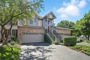 1449 Whitespire Ct, Naperville, IL 60565 - Photo 2
