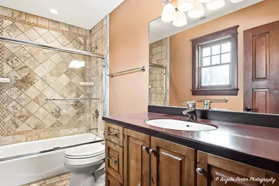 2810 Oak Ridge Road, Crystal Lake, IL 60012 - Photo 42