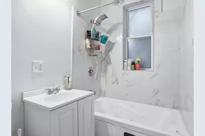 7118 S Indiana Avenue, Chicago, IL 60619 - Photo 8