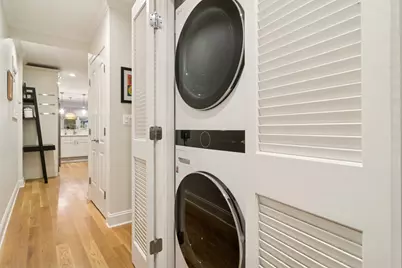 3537 N Wilton Avenue #2, Chicago, IL 60657 - Photo 10