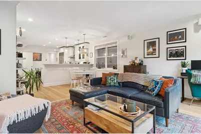 3537 N Wilton Avenue #2, Chicago, IL 60657 - Photo 4