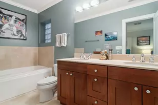 3537 N Wilton Ave, Chicago, IL 60657 - Photo 14