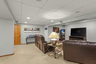 1849 Moorland Ln, Crystal Lake, IL 60014 - Photo 48