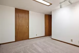 4877 Stage Coach Trail, Rockford, IL 61101 - Photo 38