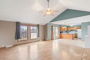 806 Covey Lane, Coal City, IL 60416 - Photo 4