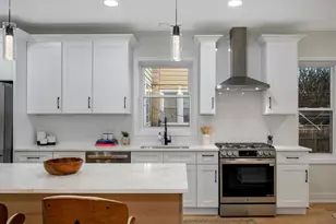 5141 W Dakin St, Chicago, IL 60641 - Photo 6