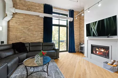 601 Linden Place #116, Evanston, IL 60202 - Photo 2