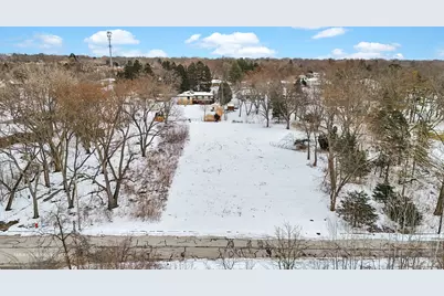 5609 River Road, Lisle, IL 60532 - Photo 2