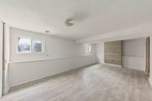 1364 Leslie Ln, Glendale Heights, IL 60139 - Photo 16