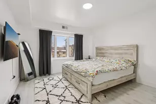 9864 Leland Ave, Schiller Park, IL 60176 - Photo 24