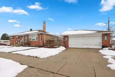 4647 N Newland Avenue, Harwood Heights, IL 60706 - Photo 2