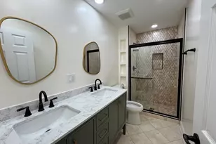 19w286 Governors Trail, Oak Brook, IL 60523 - Photo 12