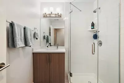 807 W Bradley Place #2, Chicago, IL 60613 - Photo 20