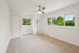 39161 N Holdridge Ave, Beach Park, IL 60099 - Photo 16