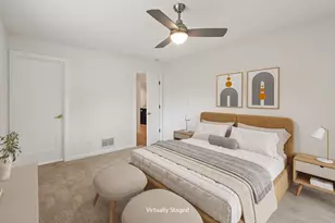 39161 N Holdridge Ave, Beach Park, IL 60099 - Photo 4