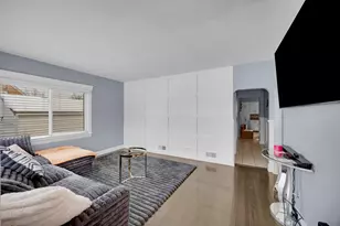 76 W 24th St, Chicago Heights, IL 60411 - Photo 16