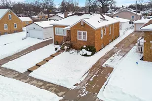 76 W 24th St, Chicago Heights, IL 60411 - Photo 2