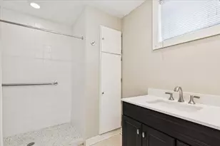 3760 Gilgare Ln, Highland Park, IL 60035 - Photo 20