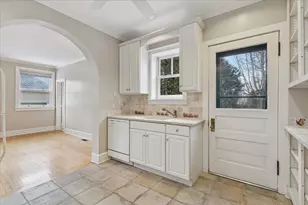 3760 Gilgare Ln, Highland Park, IL 60035 - Photo 12