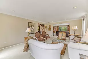 2308 Indian Ridge Dr, Glenview, IL 60026 - Photo 8