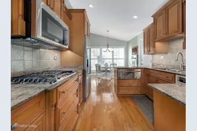 1961 Wexford Circle, Wheaton, IL 60189 - Photo 8