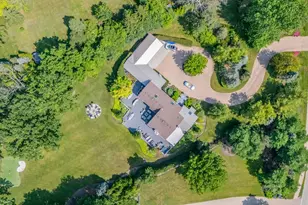 620 W Old Elm Rd, Lake Forest, IL 60045 - Photo 72